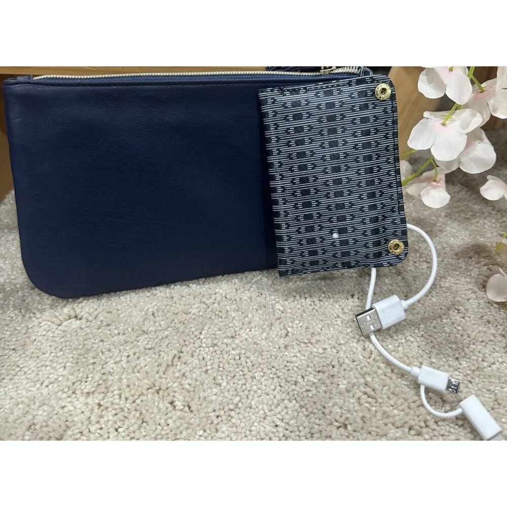 Navy Wristlet & Card Holder Set With USB Charger for IPhone and Android